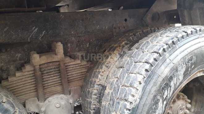 KamAz 55111 1989, 250,000 km - 1.1 l - Sumqayıt