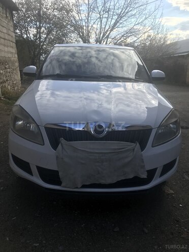 Skoda Fabia 2013, 141,000 km - 1.5 l - Naxçıvan