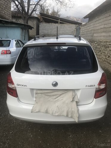 Skoda Fabia 2013, 141,000 km - 1.5 l - Naxçıvan
