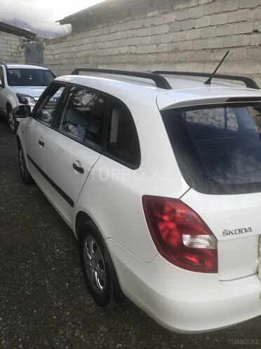 Skoda Fabia 2013, 141,000 km - 1.5 l - Naxçıvan