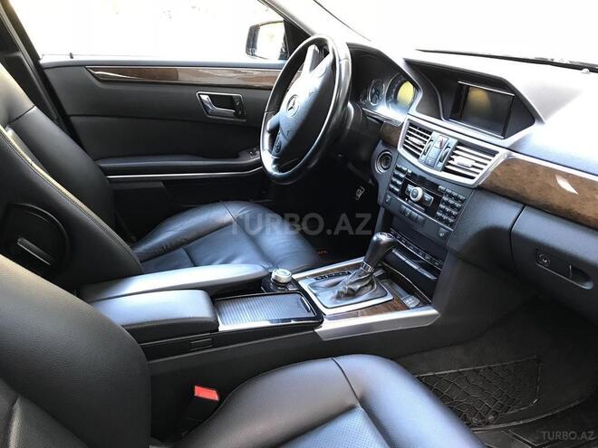 Mercedes E 200 2010, 212,000 km - 2.0 l - Sumqayıt