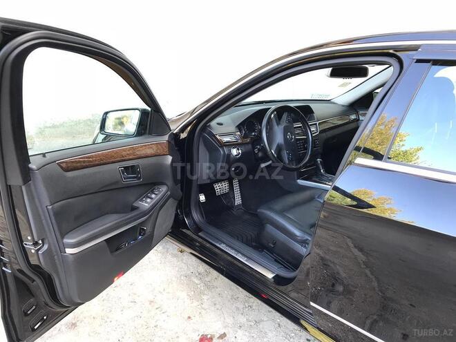 Mercedes E 200 2010, 212,000 km - 2.0 l - Sumqayıt