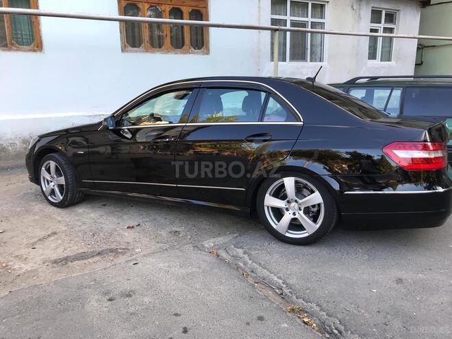 Mercedes E 200 2010, 212,000 km - 2.0 l - Sumqayıt