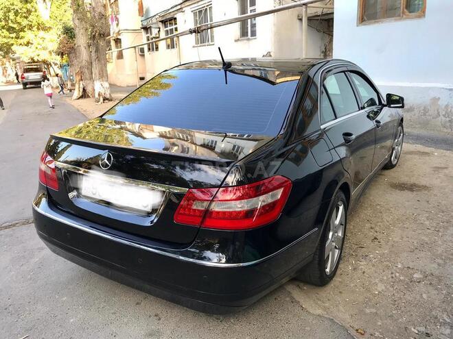Mercedes E 200 2010, 212,000 km - 2.0 l - Sumqayıt