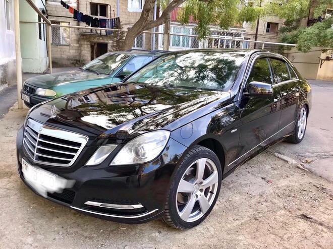 Mercedes E 200 2010, 212,000 km - 2.0 l - Sumqayıt