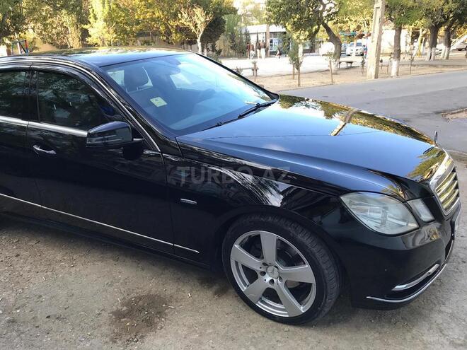 Mercedes E 200 2010, 212,000 km - 2.0 l - Sumqayıt