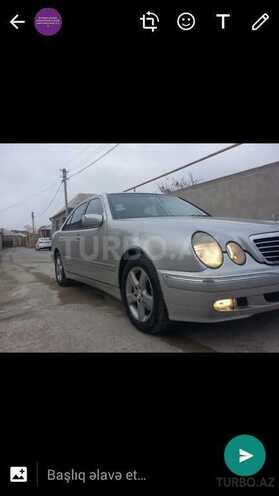 Mercedes E 220 1999, 241,000 km - 2.2 л - Bakı