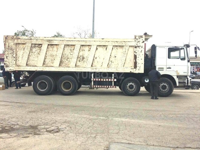 Shacman F3000 2012, 557,000 km - 9.5 l - Sabirabad