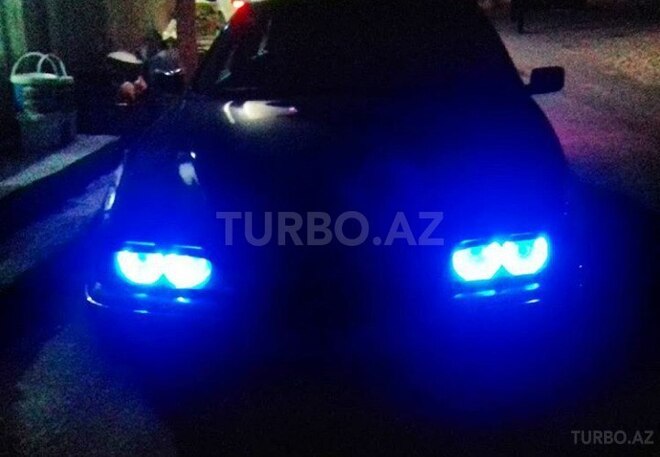BMW 525 1998, 220,000 km - 0.3 l - Bakı