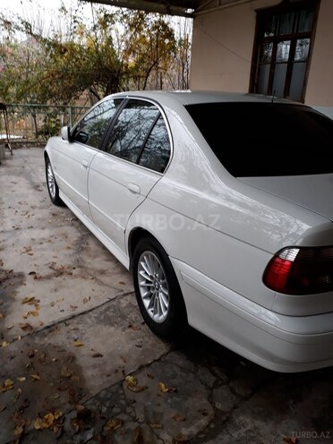 BMW 525 2002, 248,000 km - 0.3 l - Göyçay