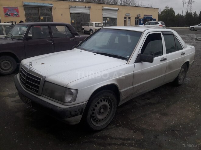 Mercedes 190 1991, 200,000 km - 2.0 л - Sumqayıt