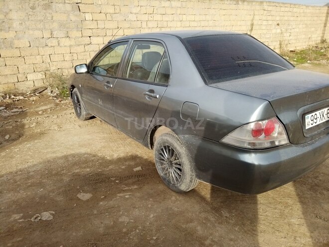 Mitsubishi Lancer 2005, 400,000 km - 1.3 l - Bakı