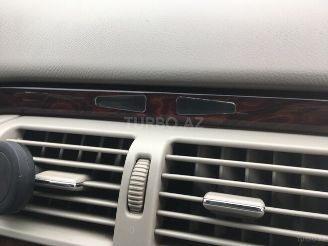 Mercedes E 270 2001, 389,000 km - 2.7 l - Bakı