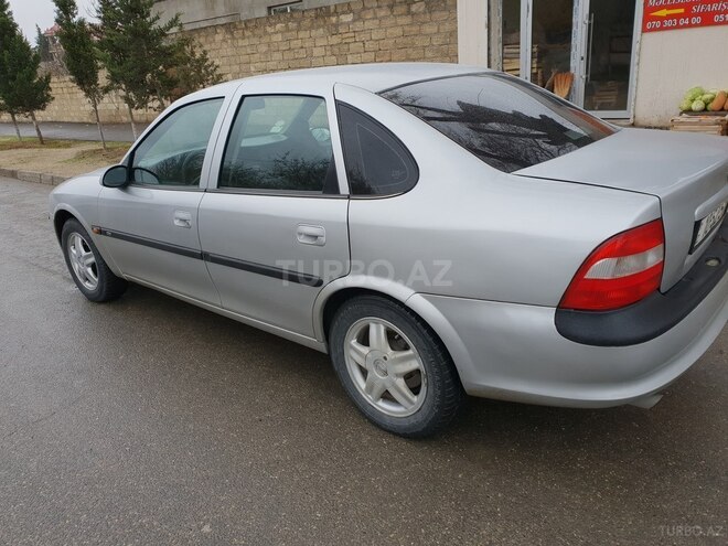 Opel Vectra 1997, 392,028 km - 1.6 l - Sumqayıt