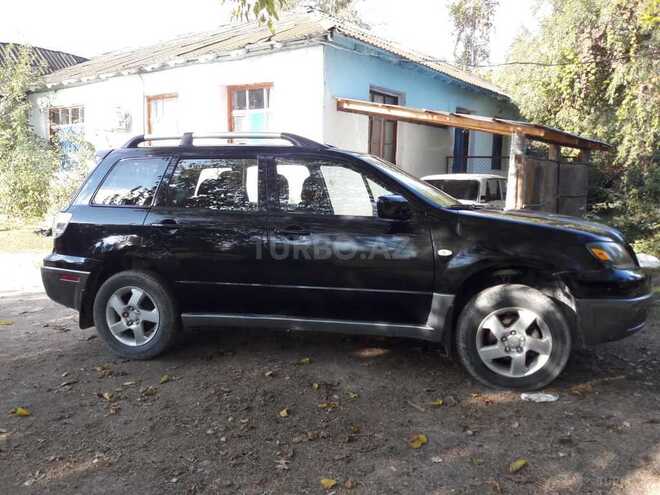 Mitsubishi Outlander 2003, 196,000 km - 2.4 л - Bakı