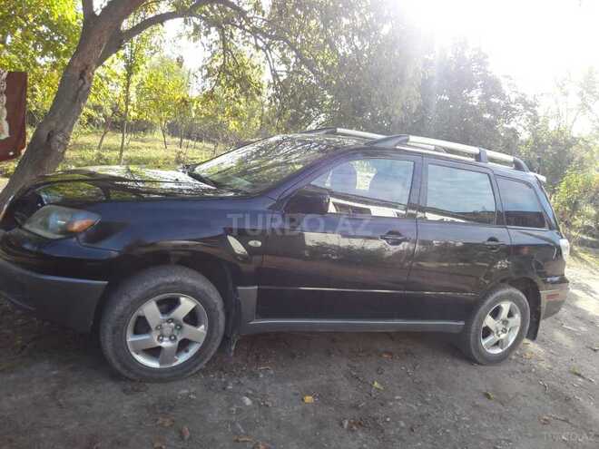 Mitsubishi Outlander 2003, 196,000 km - 2.4 л - Bakı