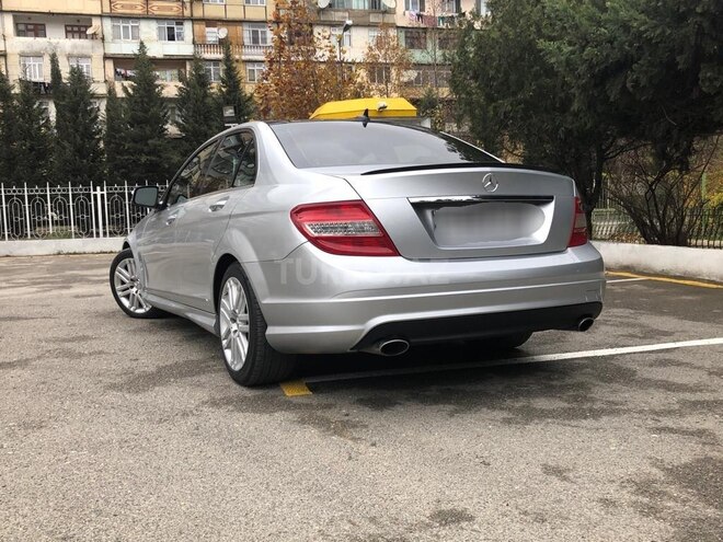 Mercedes C 300 2007, 250,000 km - 3.0 l - Bakı