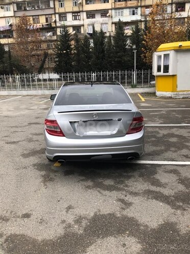 Mercedes C 300 2007, 250,000 km - 3.0 l - Bakı