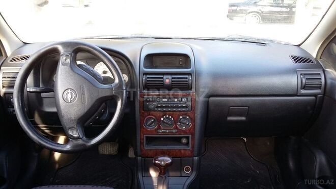 Opel Astra 2001, 220,000 km - 2.2 l - Bakı