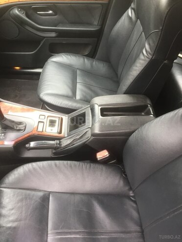 BMW 530 2003, 236,000 km - 3.0 l - Bakı