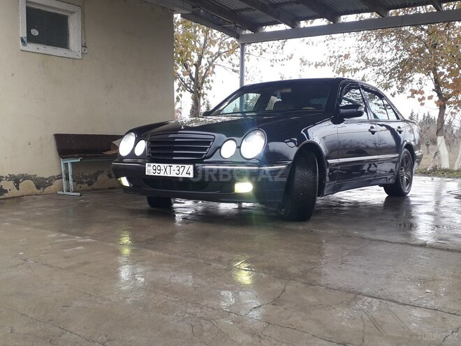 Mercedes E 240 2001, 250,000 km - 2.6 l - Bakı