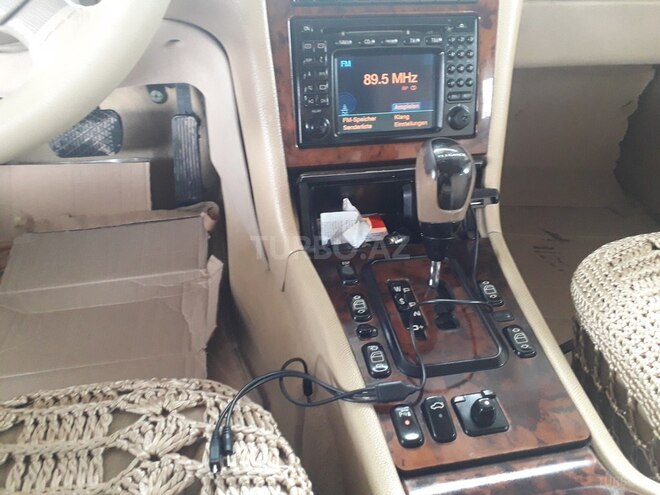 Mercedes E 240 2001, 250,000 km - 2.6 l - Bakı