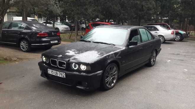 BMW 535 1993, 275,000 km - 0.3 l - Bakı