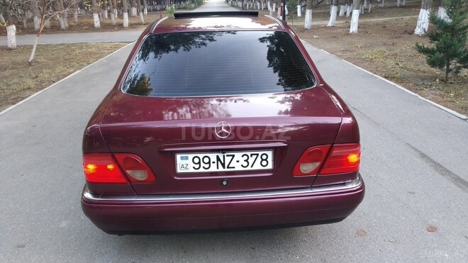 Mercedes E 230 1995, 373,500 km - 2.3 л - Sumqayıt
