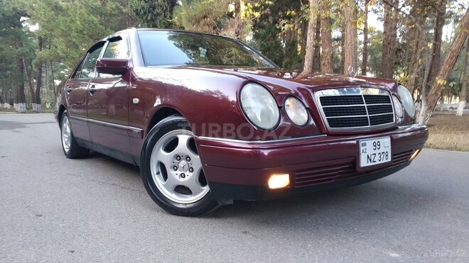 Mercedes E 230 1995, 373,500 km - 2.3 л - Sumqayıt