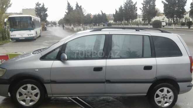 Opel Zafira 2000, 235,879 km - 1.8 l - Sumqayıt