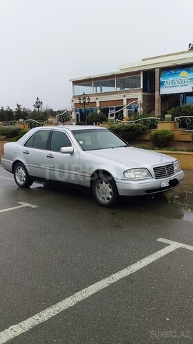 Mercedes C 220 1994, 268,457 km - 2.2 l - Bakı