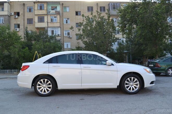 Chrysler 200 2012, 130,000 km - 2.4 l - Bakı
