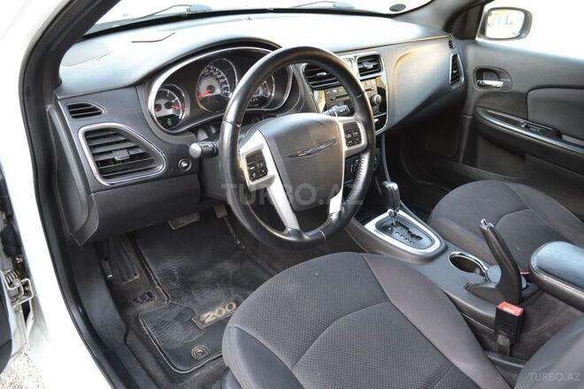 Chrysler 200 2012, 130,000 km - 2.4 l - Bakı