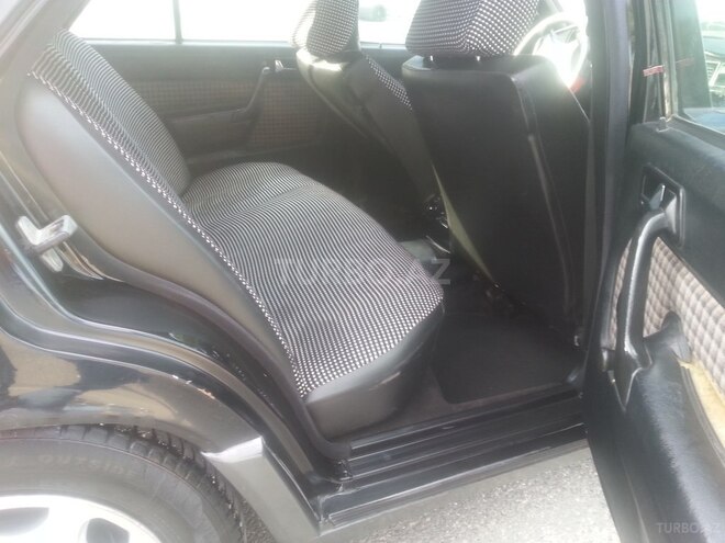 Mercedes 190 1992, 333,000 km - 1.8 l - Sumqayıt