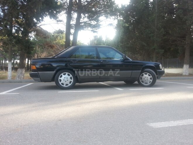 Mercedes 190 1992, 333,000 km - 1.8 l - Sumqayıt