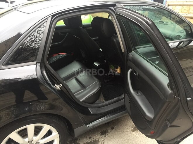 Audi A4 2002, 195,411 km - 1.8 l - Bakı