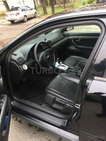 Audi A4 2002, 195,411 km - 1.8 l - Bakı