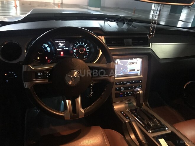 Ford Mustang 2013, 81,000 km - 3.7 l - Bakı