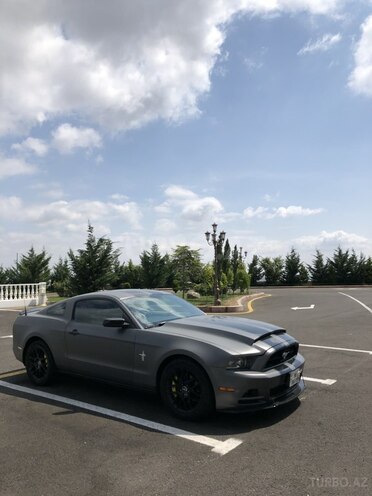 Ford Mustang 2013, 81,000 km - 3.7 l - Bakı