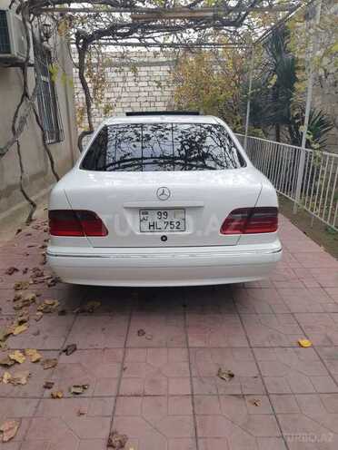 Mercedes E 320 2000, 222,000 km - 3.2 л - Bakı