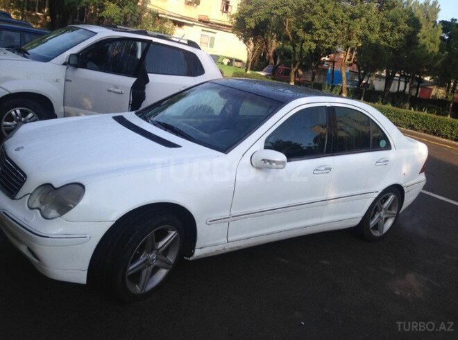 Mercedes C 320 2000, 370,738 km - 0.3 л - Bakı
