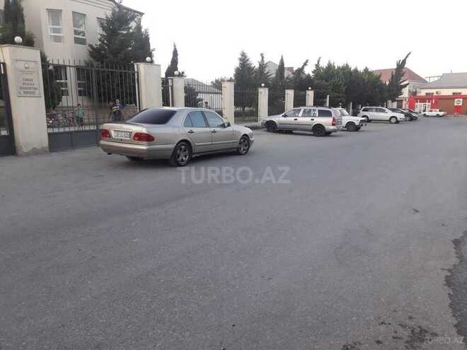 Mercedes E 240 1998, 344,820 km - 2.6 л - Bakı