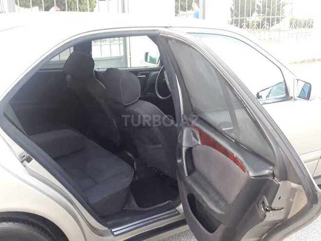 Mercedes E 240 1998, 344,820 km - 2.6 л - Bakı