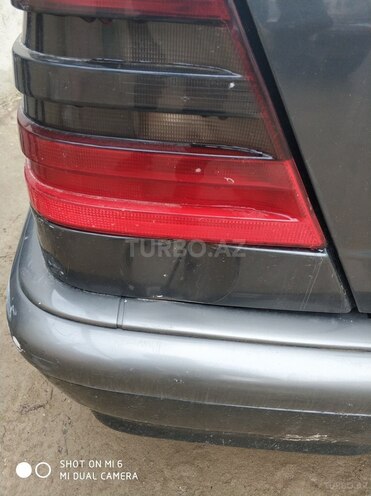 Mercedes C 220 2000, 310,200 km - 2.2 l - Xırdalan