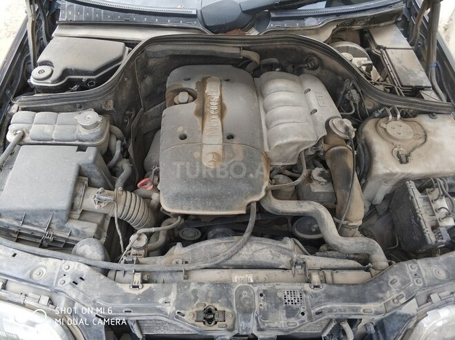 Mercedes C 220 2000, 310,200 km - 2.2 l - Xırdalan