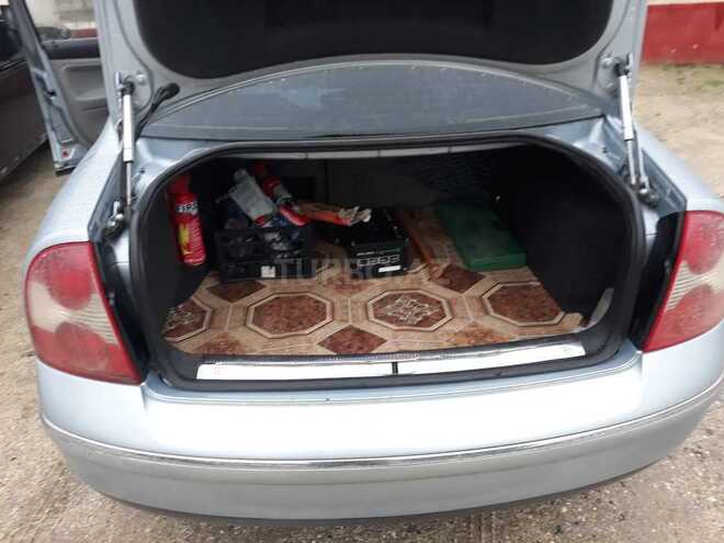 Volkswagen Passat 2003, 220,000 km - 2.0 л - Sumqayıt