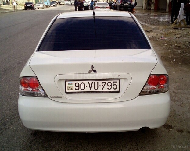 Mitsubishi Lancer 2007, 307,000 km - 1.3 l - Bakı