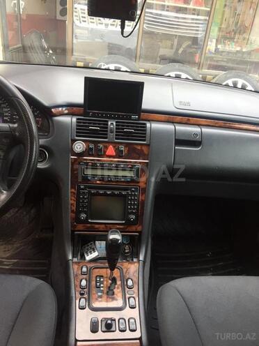 Mercedes E 240 2000, 199,944 km - 2.6 l - Masallı