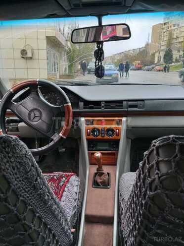 Mercedes E 200 1993, 111,111 km - 2.0 l - Bakı