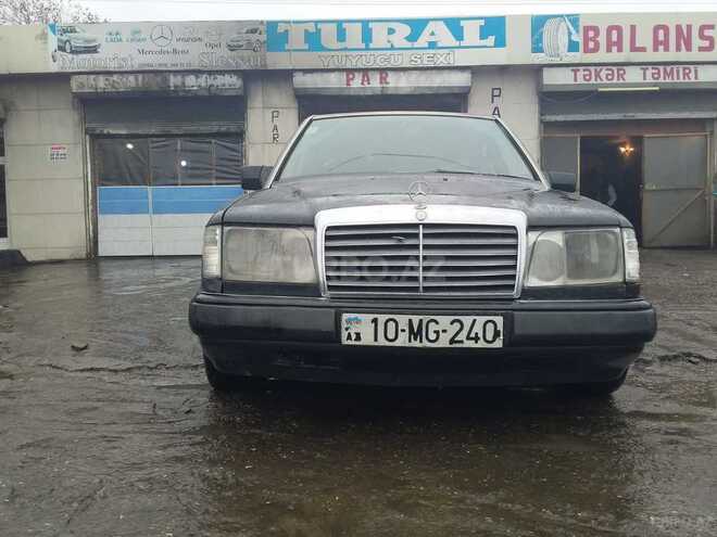 Mercedes E 250 1990, 355,744 km - 2.5 л - Bakı